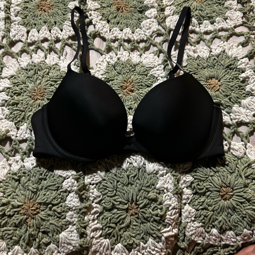 Calvin Klein Elegant Black Bra